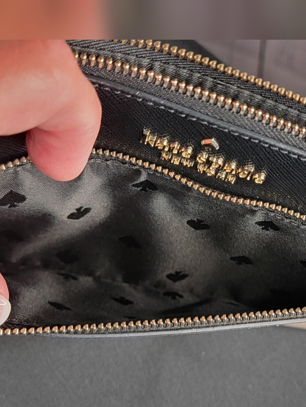 kate spade Two-Tone Black and Blush Wristlet. Carried ONCE! - Picture 4 of 5
